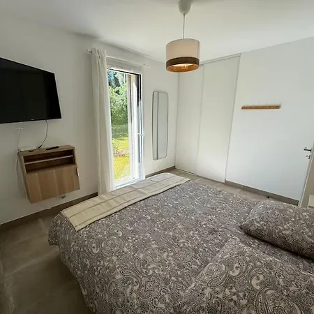 Jardin Secret A04 By Avecoeur * Antibes